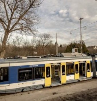 Véget ért a vasútvillamos fejlesztése  – Magyar Vasút II. évfolyam 19. szám